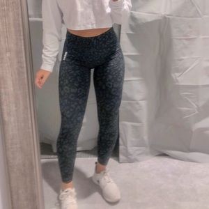 Gymshark Adapt Leopard Print size small